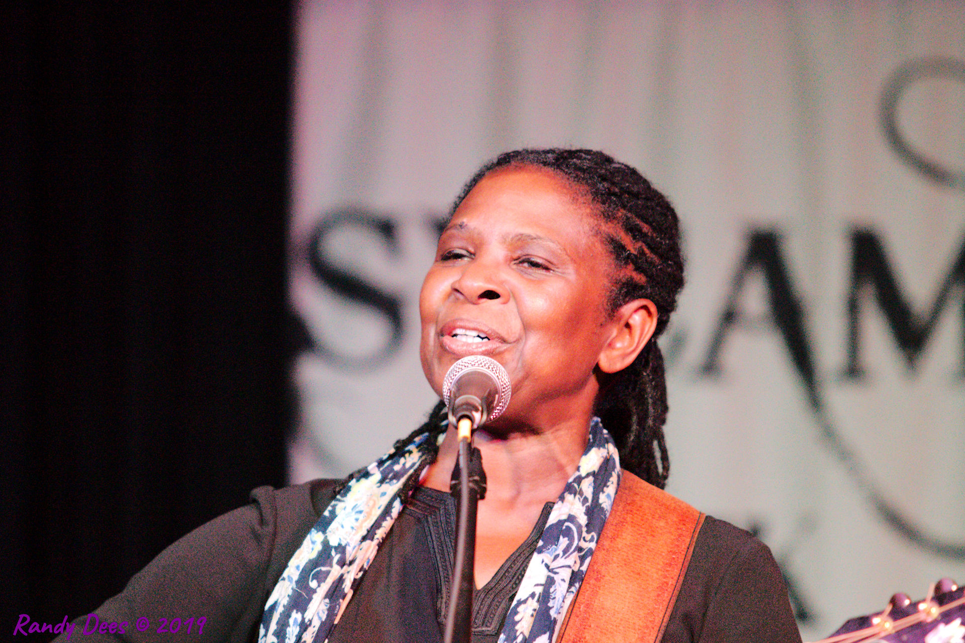 Ruthie Foster