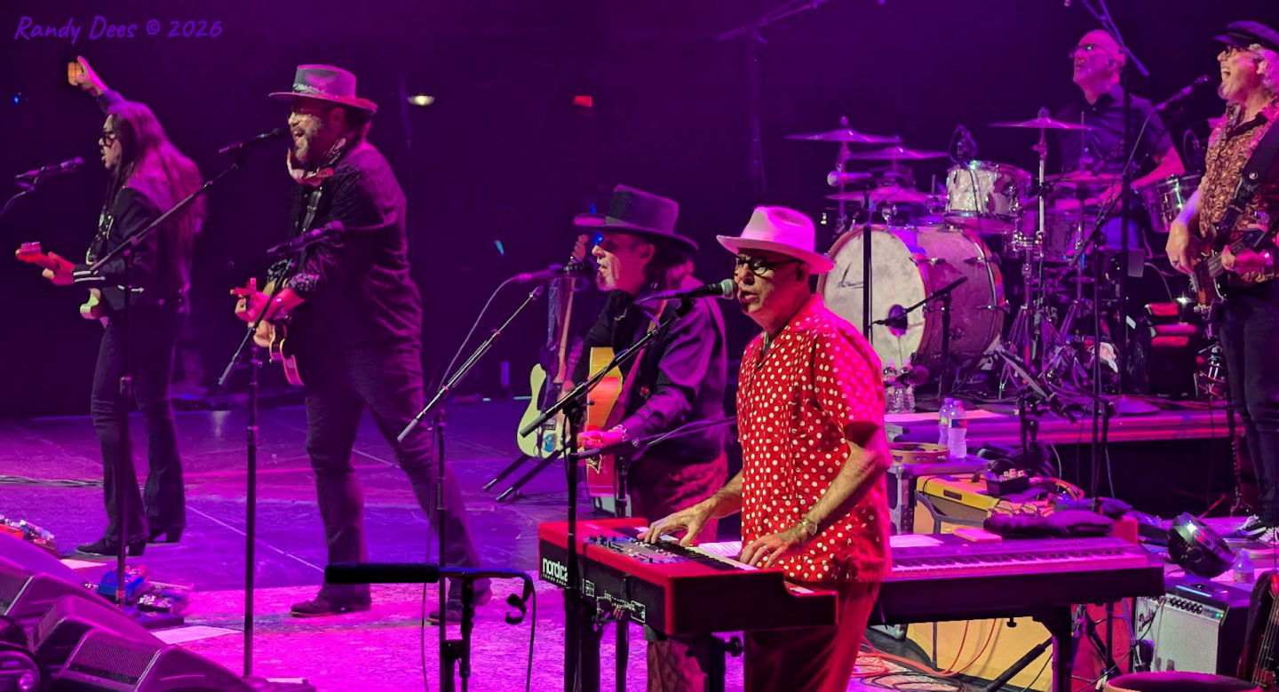 The Mavericks & Friends